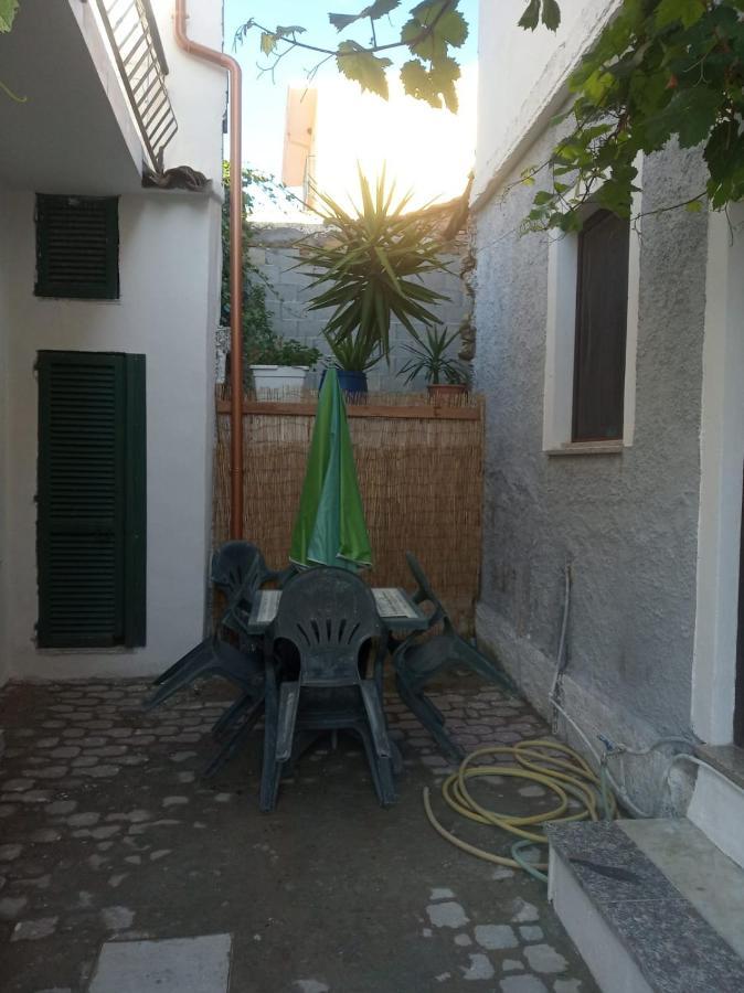 Holiday House In Siniscola Villa Esterno foto